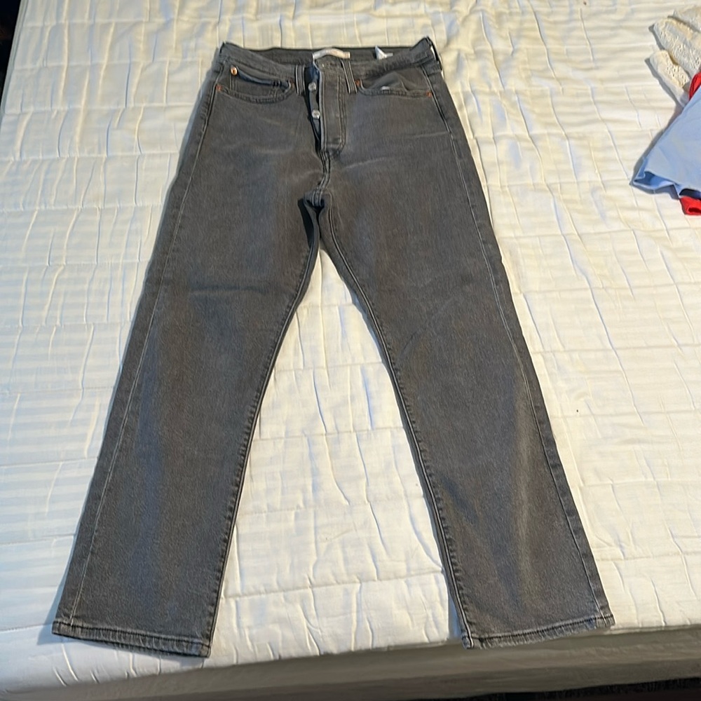Levi wedgie straight jeans